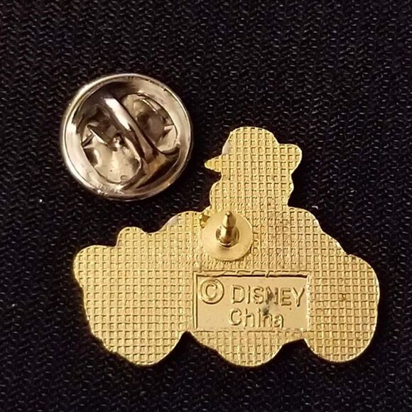 Disney Pin Chip n Dale Rescue Ranger Purple Car Vintage 80's Cartoon VTG - Picture 3 of 10